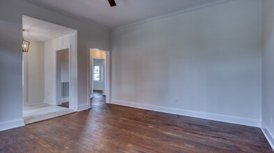 11 N McLin St SW in Rome, GA - Foto de edificio - Building Photo