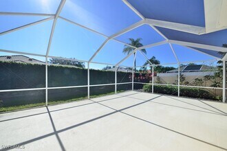 4824 Lasqueti Way in Naples, FL - Building Photo - Building Photo