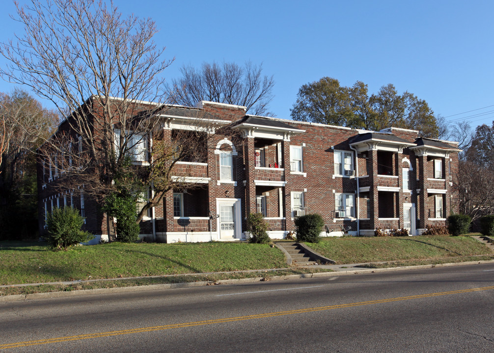 340 N Cleveland St in Memphis, TN - Building Photo