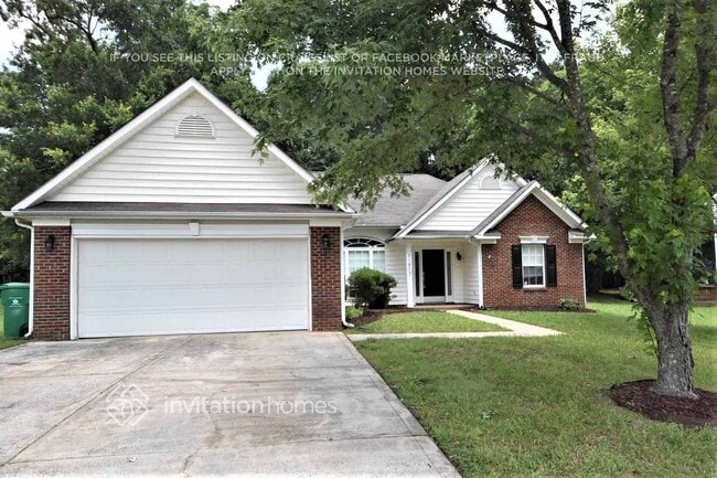 property at 11803 Winter Pine Ln