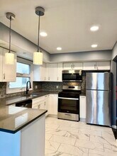 182 W 32nd St in Bayonne, NJ - Building Photo - Building Photo