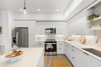 The Villas at Tuttle Royale in Royal Palm Beach, FL - Building Photo - Building Photo