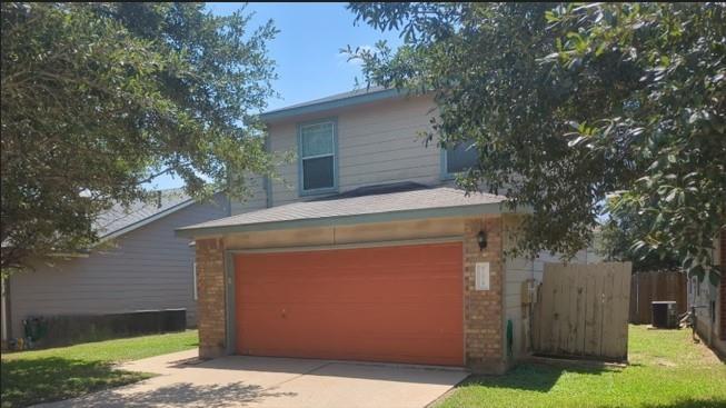 17929 Honey Locust Ln in Elgin, TX - Building Photo