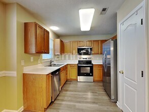 5505 Orchard Pond Dr in Raleigh, NC - Building Photo - Building Photo