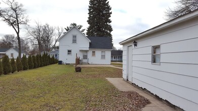 621 Lee St in Wisconsin Rapids, WI - Building Photo - Building Photo