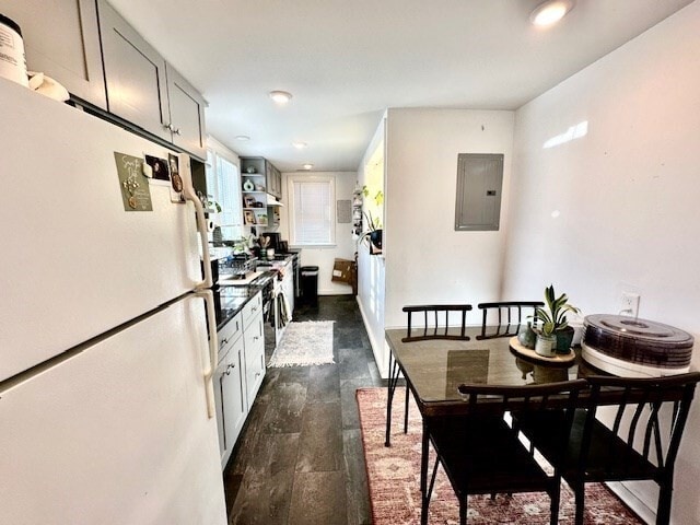 144 Robbins St in Waltham, MA - Building Photo - Building Photo