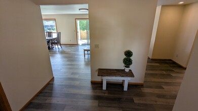 517 Main Place, Unit A in Lynden, WA - Building Photo - Building Photo