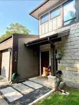 903 Cardinal Ln in Austin, TX - Building Photo