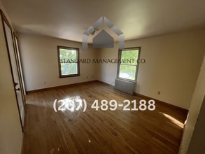 4 Pierce St in Gardiner, ME - Building Photo - Building Photo