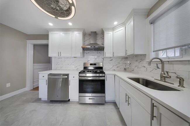 property at 52 Hovey St