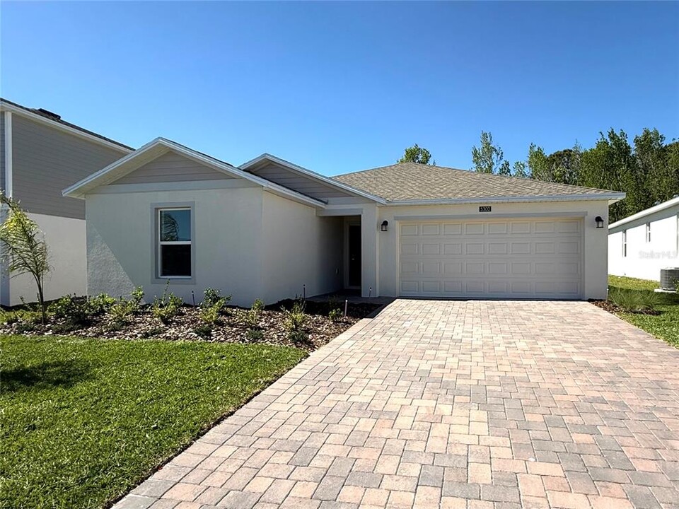 5300 Dagenham Dr in Davenport, FL - Building Photo