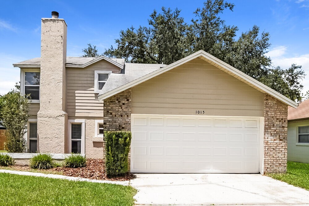 1015 Covington St in Oviedo, FL - Building Photo