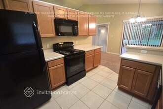 1973 Aquarius Ct in Oviedo, FL - Foto de edificio - Building Photo