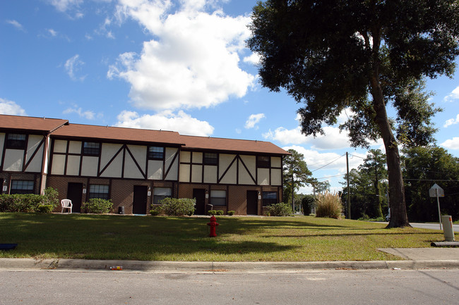 1713 NE 14th St in Ocala, FL - Building Photo - Building Photo