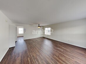 25312 Government Ln in Plainfield, IL - Building Photo - Building Photo