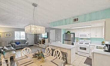 218 White Sandy Dr in Panama City Beach, FL - Building Photo - Building Photo