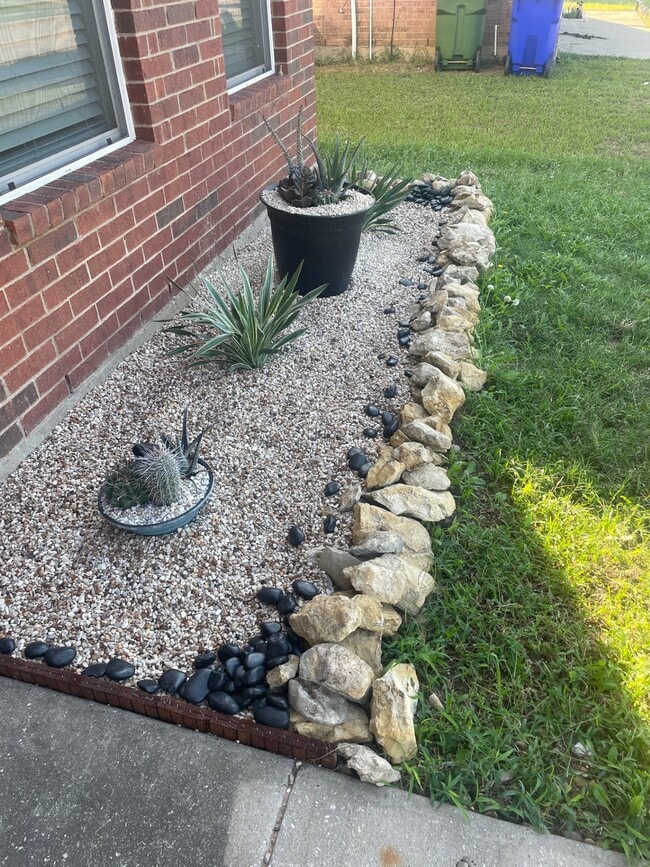 1626 Withers Way in Krum, TX - Building Photo - Building Photo