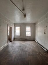 290 Martin Luther King Jr Dr, Unit 2 in Jersey City, NJ - Building Photo - Building Photo