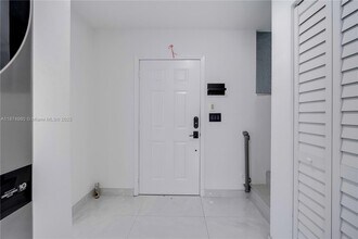 7113 SW 113th Ave in Miami, FL - Building Photo - Building Photo