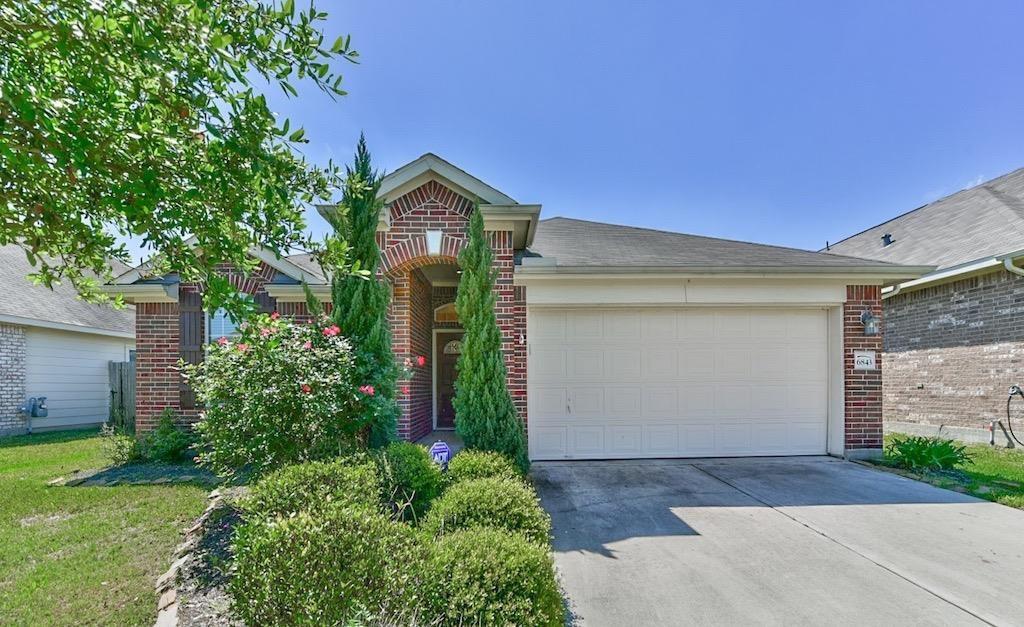 6843 Tammany Manor Ln in Spring, TX - Foto de edificio