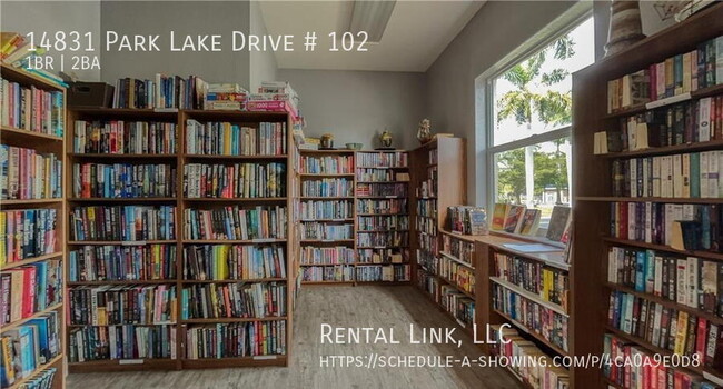 14831 Park Lake Dr in Ft. Myers, FL - Building Photo - Building Photo