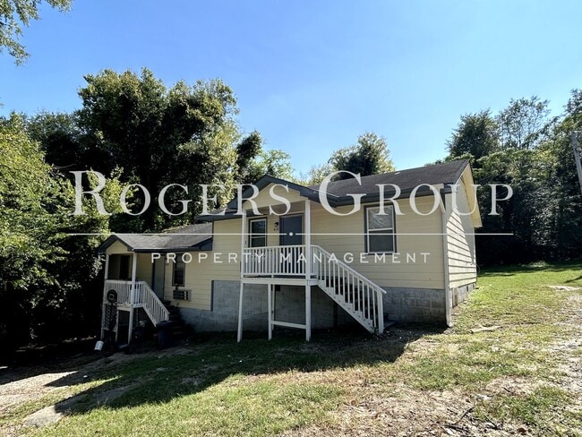 property at 413-415-415 Ridley St