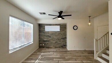3791 Lodina Ct in Las Vegas, NV - Building Photo - Building Photo