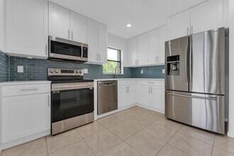 10084 Camelback Ln in Boca Raton, FL - Building Photo - Building Photo