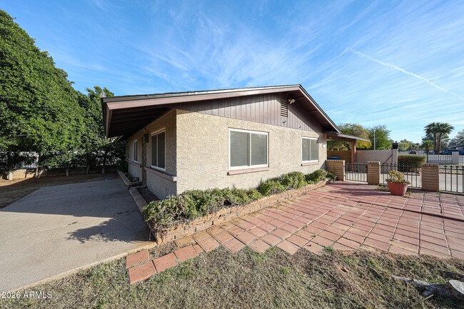 93 S 95th St in Chandler, AZ - Building Photo - Building Photo