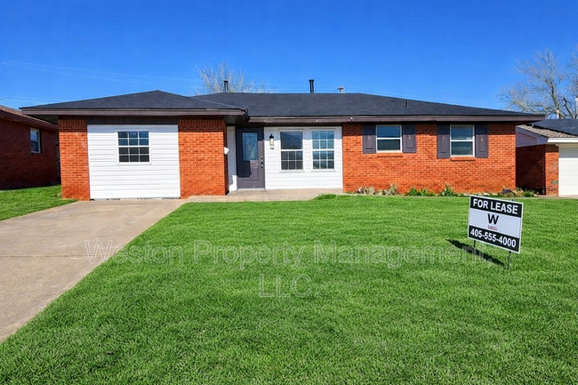 property at 3229 SE 24th St