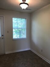 1043 Winners Cir, Unit D in Bowling Green, KY - Building Photo - Building Photo