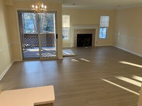 1300 Cedarwood Dr in Westlake, OH - Building Photo - Building Photo