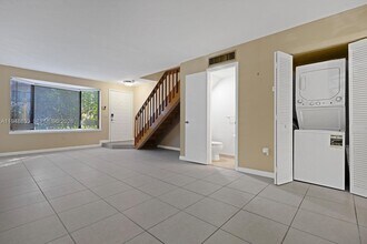 7867 SW 102nd Ln in Miami, FL - Building Photo - Building Photo