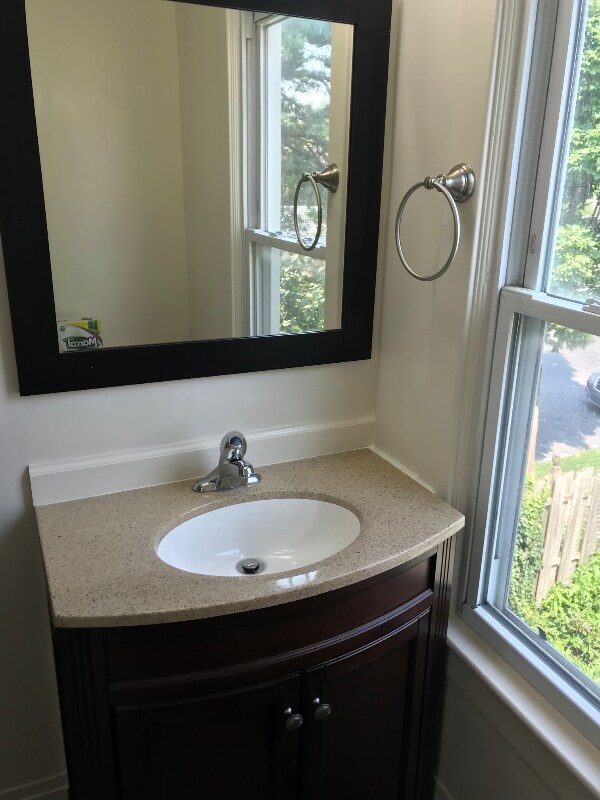 536 Linden St-Unit -Unit 2 in Bethlehem, PA - Building Photo - Building Photo