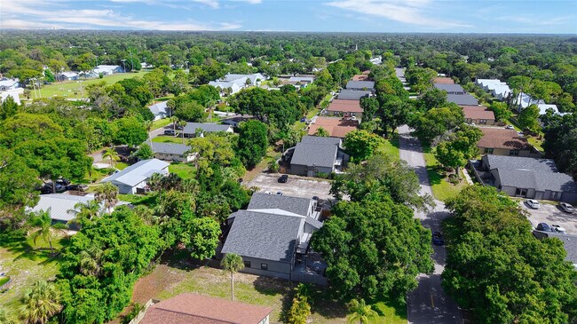 1544 39th Ave in Vero Beach, FL - Building Photo - Building Photo