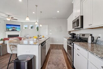 3890 Clarington Dr in Marietta, GA - Building Photo - Building Photo