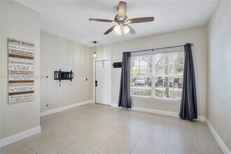 3120 SW 49th St in Fort Lauderdale, FL - Building Photo - Building Photo