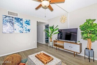 615 S Hardy Dr, Unit 3 in Tempe, AZ - Building Photo - Building Photo