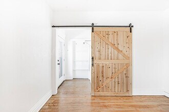 227 S Logan St in Denver, CO - Building Photo - Building Photo