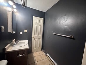 504 W Woodbury St in Danville, IL - Building Photo - Building Photo
