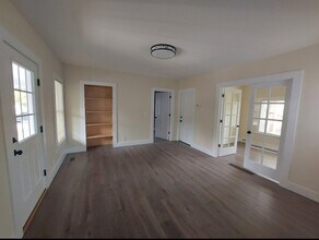 20 Plante St, Unit A in Rochester, NH - Building Photo - Building Photo