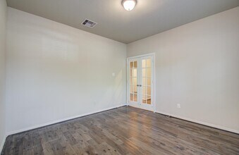 15618 Whispering Green Dr in Cypress, TX - Building Photo - Building Photo