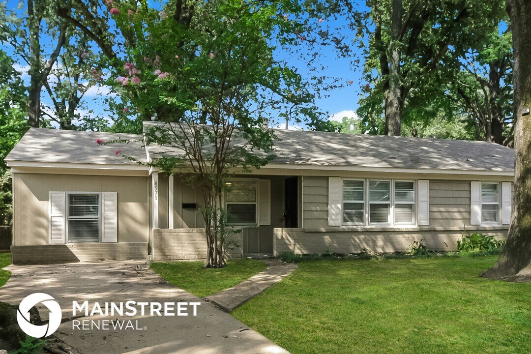 4570 E Dearing Rd in Memphis, TN - Building Photo