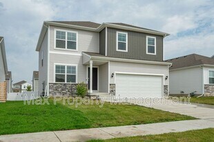 4308 NE 15th St in Ankeny, IA - Building Photo