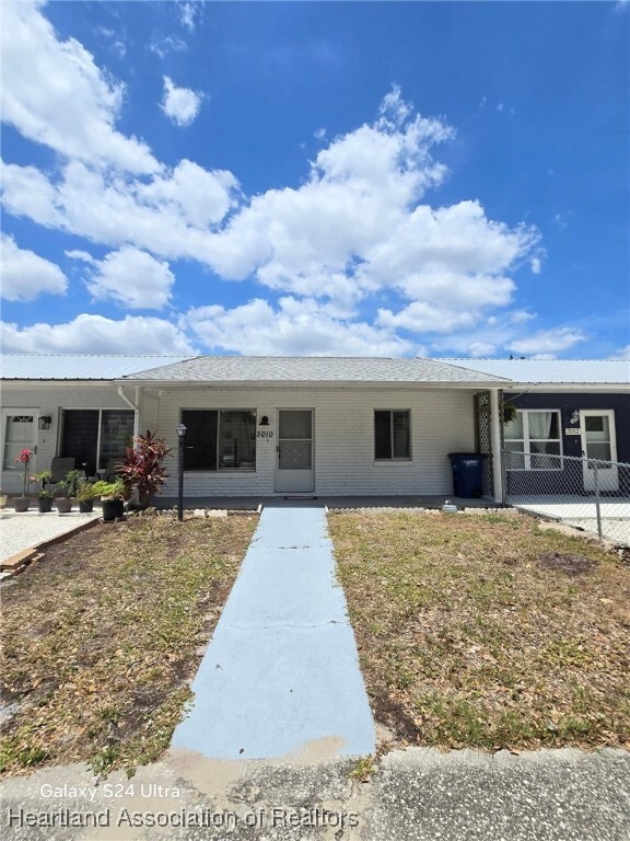 property at 3010 Spinks Rd