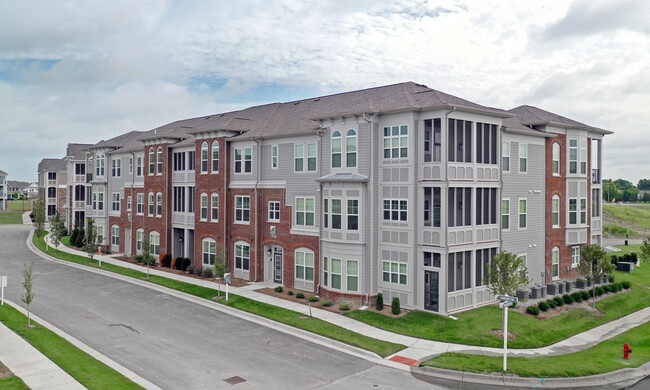 Harmony Apartment Homes in Westfield, IN - Foto de edificio - Building Photo