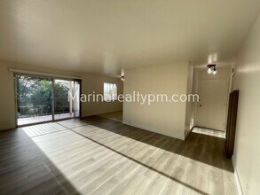 153 Hilborn St in Vallejo, CA - Building Photo - Building Photo