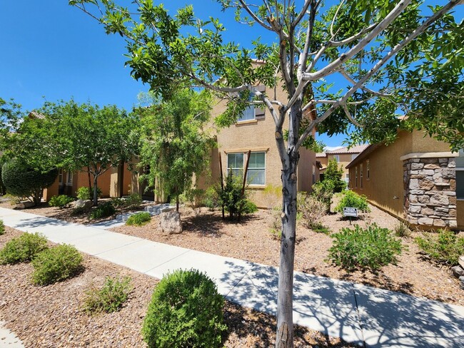 3196 Subtle Color Ave in Henderson, NV - Building Photo - Building Photo