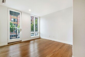 96 Quincy St, Unit 2 in Brooklyn, NY - Building Photo - Building Photo