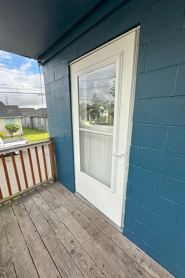 2505 Baker Ave in Everett, WA - Building Photo - Building Photo